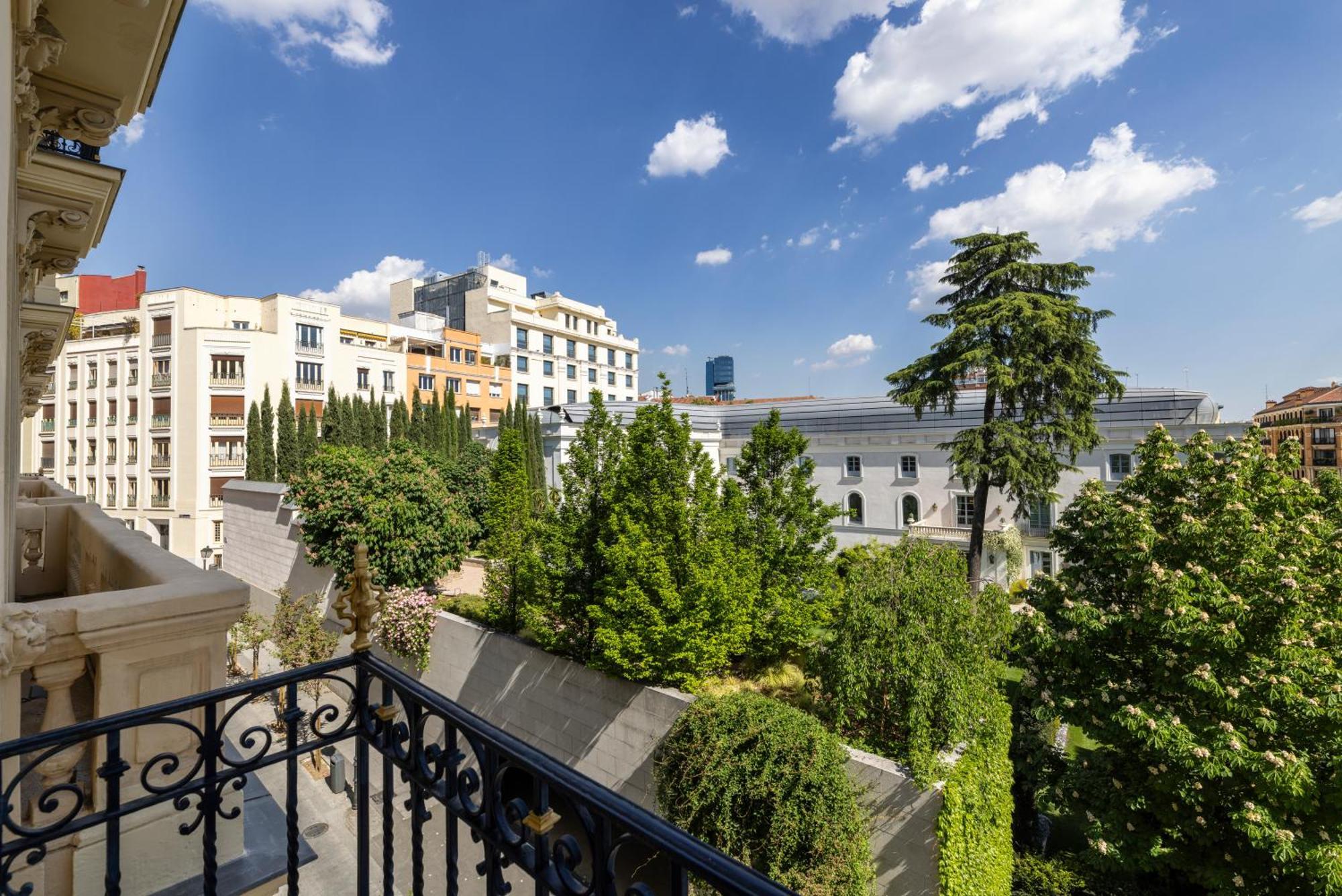 Urso Hotel & Spa, A Small Luxury Hotel Of The World Madrid Esterno foto